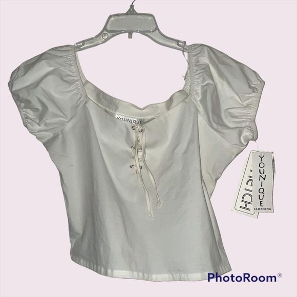 Boutique Cold Shoulder Crop Top - Picture 1 of 2
